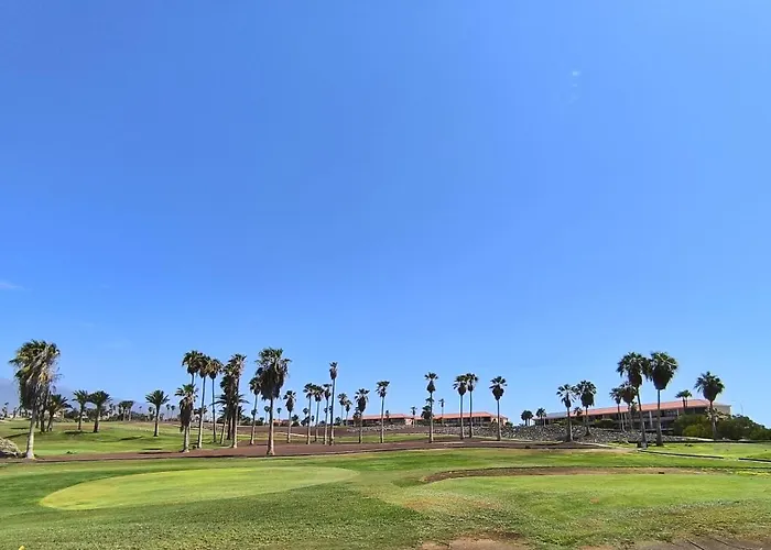 شقة Casa Agatha - 3 Terraces, Ac, Tv Channels, 2 Bedrooms & Bathrooms, Heated Pool *