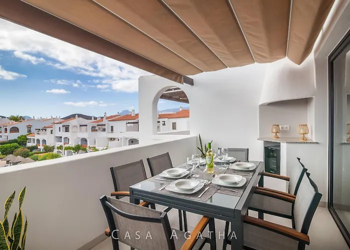 شقة Casa Agatha - 3 Terraces, Ac, Tv Channels, 2 Bedrooms & Bathrooms, Heated Pool