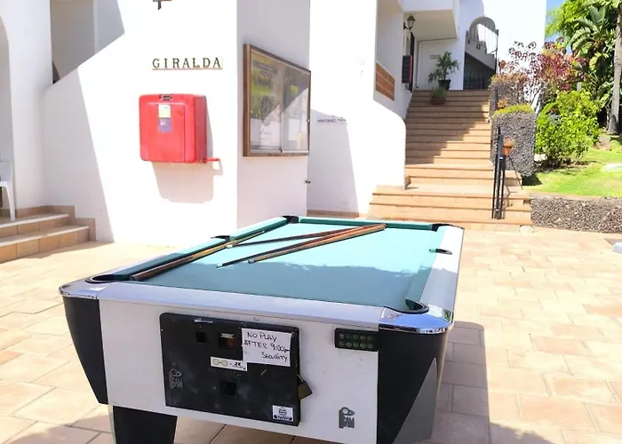 Casa Agatha - 3 Terraces, Ac, Tv Channels, 2 Bedrooms & Bathrooms, Heated Pool Apartament