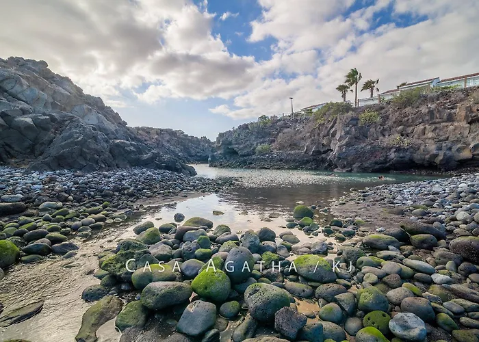 Casa Agatha - 3 Terraces, Ac, Tv Channels, 2 Bedrooms & Bathrooms, Heated Pool *