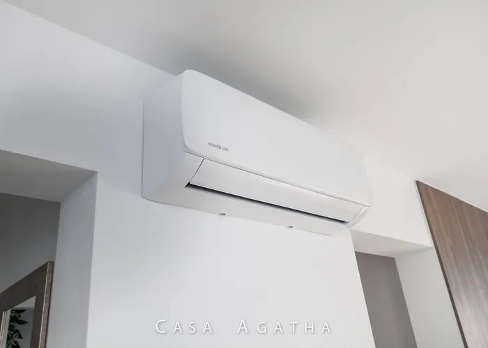 Casa Agatha - 3 Terraces, Ac, Tv Channels, 2 Bedrooms & Bathrooms, Heated Pool