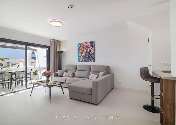 Casa Agatha - 3 Terraces, Ac, Tv Channels, 2 Bedrooms & Bathrooms, Heated Pool