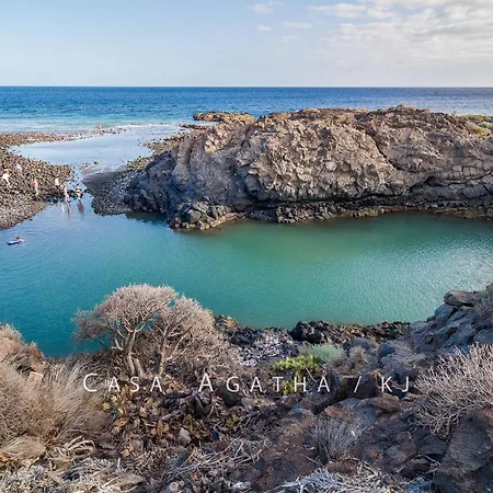 Casa Agatha - 3 Terraces, Ac, Tv Channels, 2 Bedrooms & Bathrooms, Heated Pool *