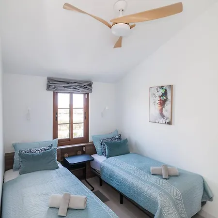 Casa Agatha - 3 Terraces, Ac, Tv Channels, 2 Bedrooms & Bathrooms, Heated Pool * San Miguel de Abona